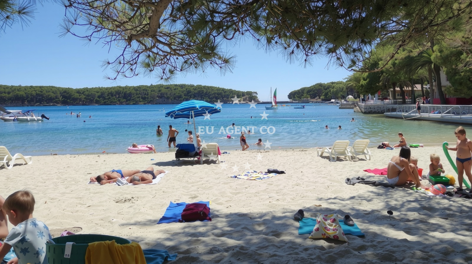 Beach facilities and surroundings at Veli Zal II beach in Cikat 9, Mali Lošinj