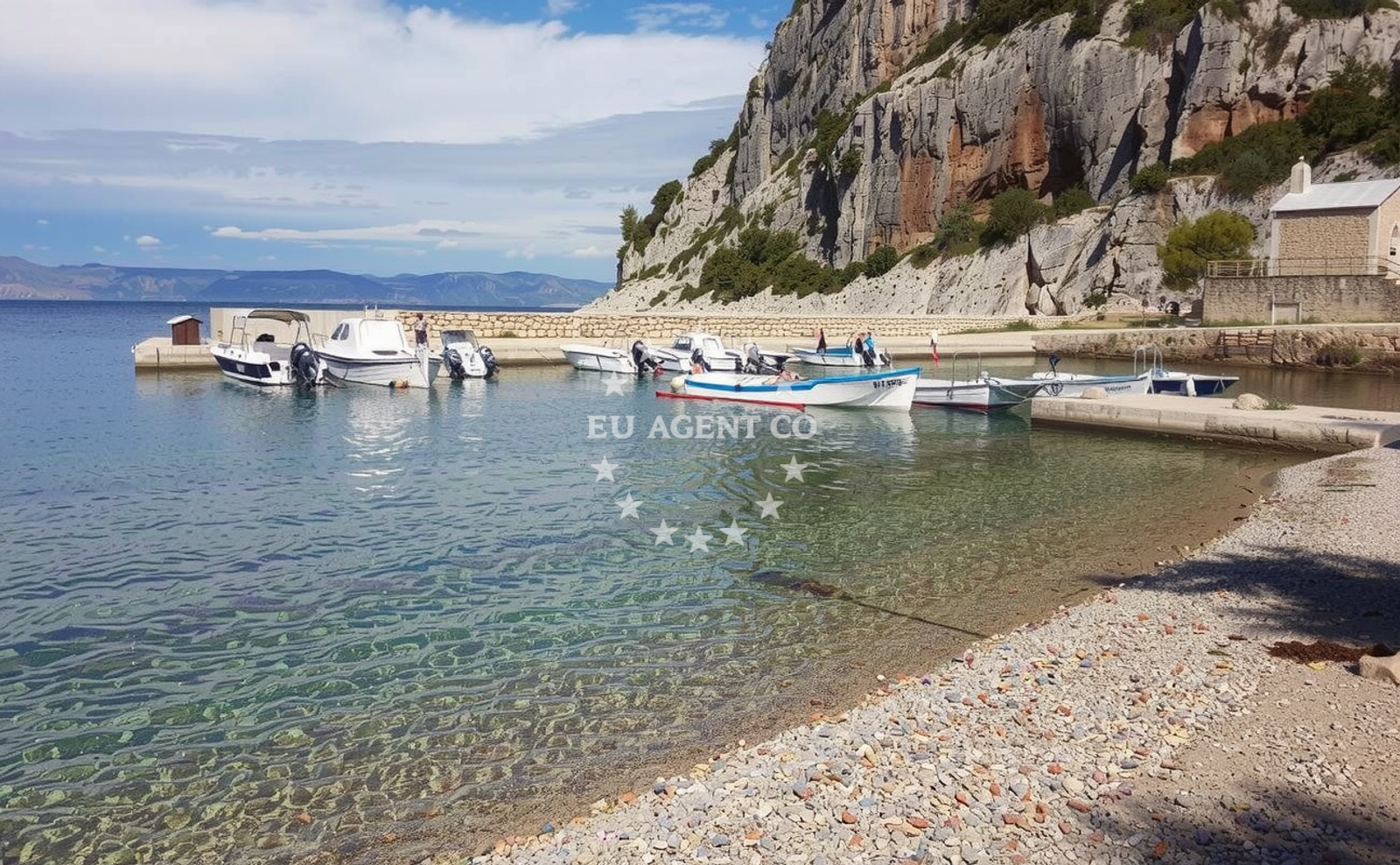 Additional view of Velika Stiniva beach in Uvala Vela Stiniva, Zastražišće