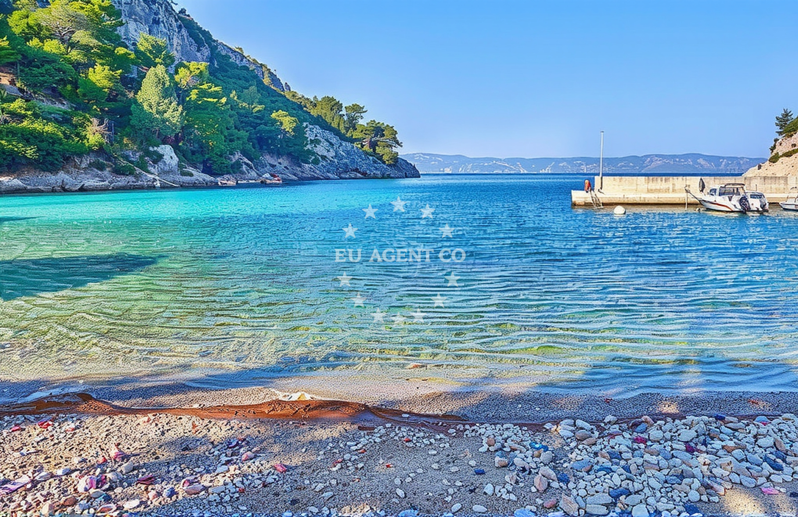 Additional view of Velika Stiniva beach in Uvala Vela Stiniva, Zastražišće