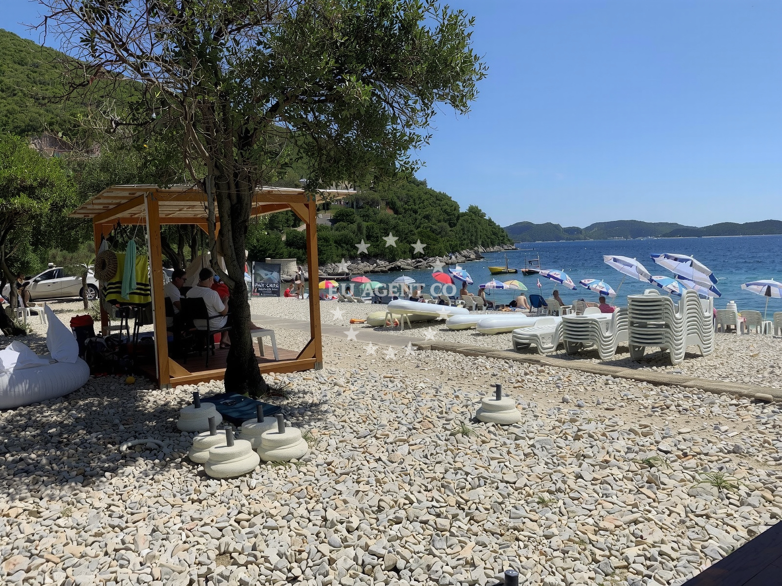 Additional view of Veliki zal beach in Žrnjak 5, Dubravica