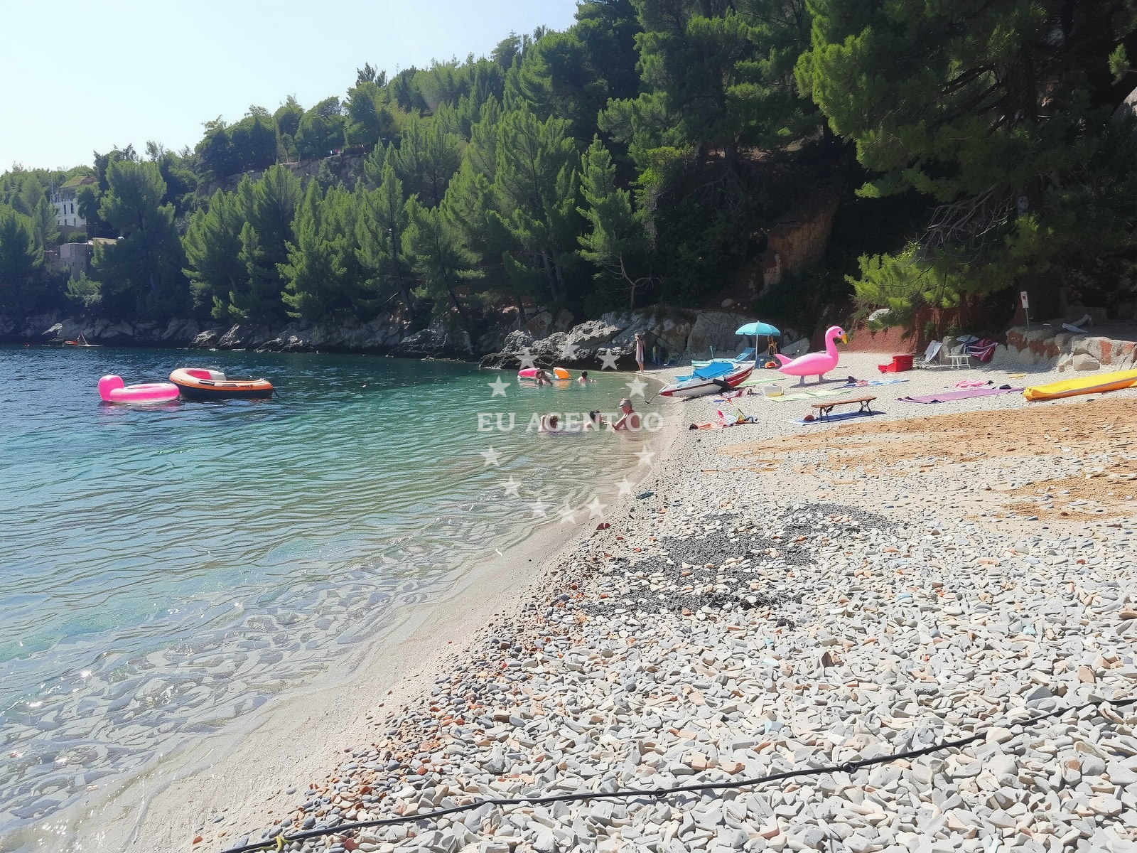 Beach facilities and surroundings at Veprinova beach in Gdinj 268, Gdinj