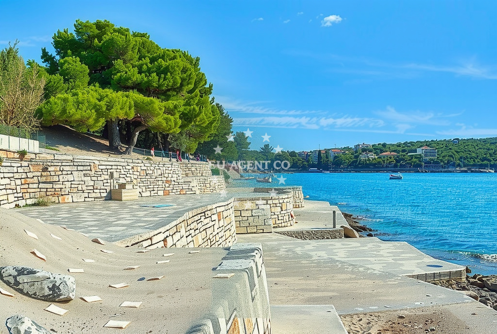 Beach facilities and surroundings at Verudela, Pula in Verudela