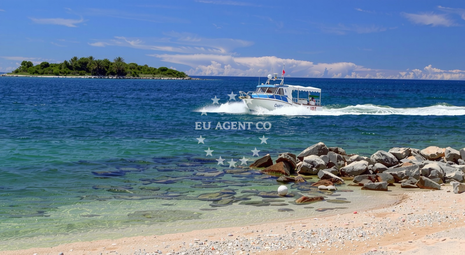 Shoreline and swimming area at Vestar beach in Vestar 1, Rovinj