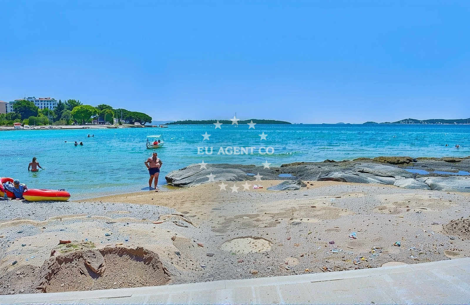 Shoreline and swimming area at Vićevica, Vodice in Vićevica
