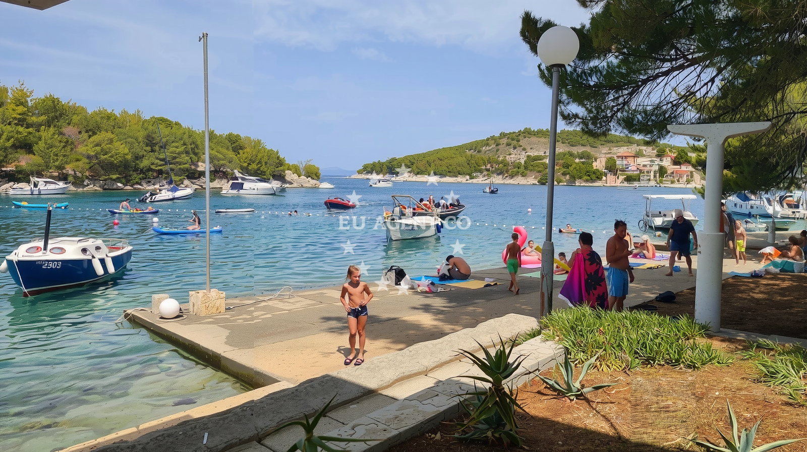 Beach facilities and surroundings at Vira Beach in Uvala Kalober 3 (Pribinja), Hvar