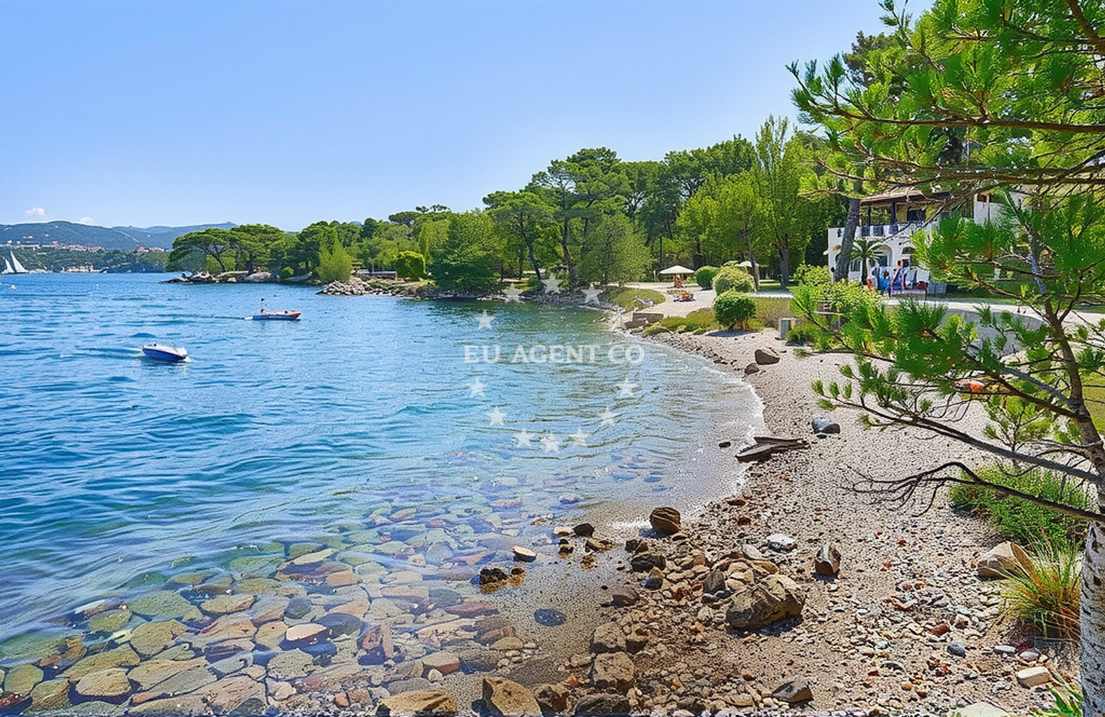 Shoreline and swimming area at Vježbalište zapad, Šibenik in Vježbalište zapad