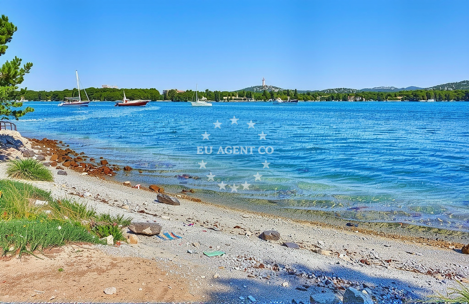 Beach facilities and surroundings at Vježbalište zapad, Šibenik in Vježbalište zapad