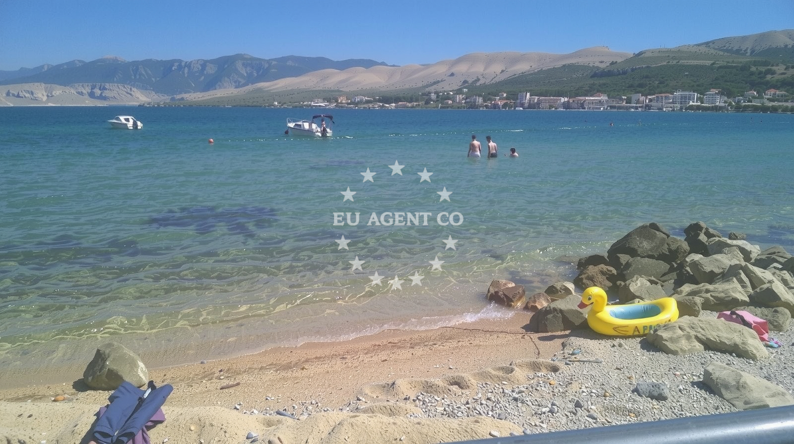 Sea and coastal view of Vodice beach in Ulica Hanibala Lucića 16, Pag