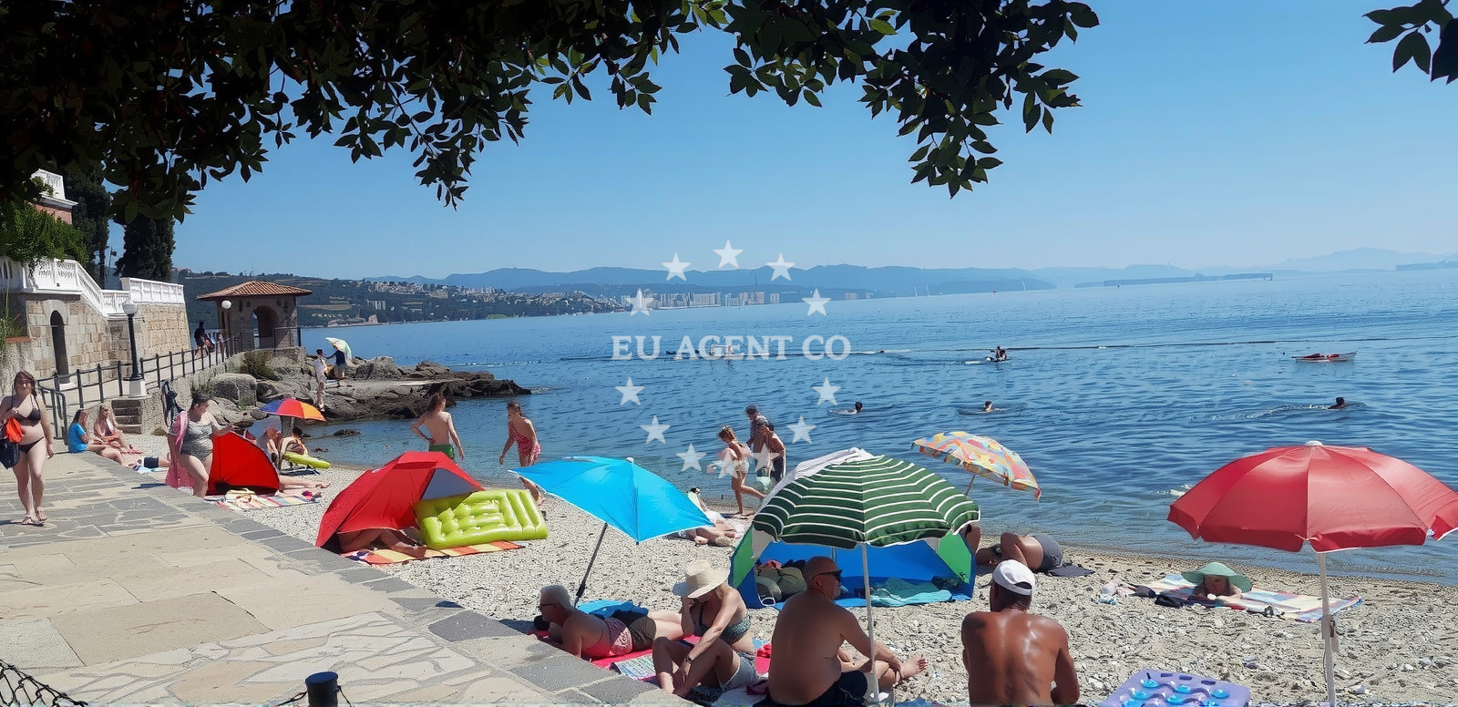 Sea and coastal view of Volosko beach in Ul. Stubište Škrbići 8, Opatija