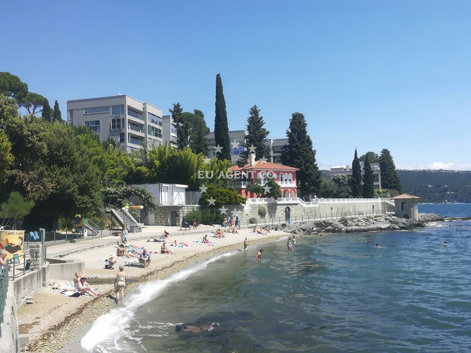Beach facilities and surroundings at Volosko beach in Ul. Stubište Škrbići 8, Opatija
