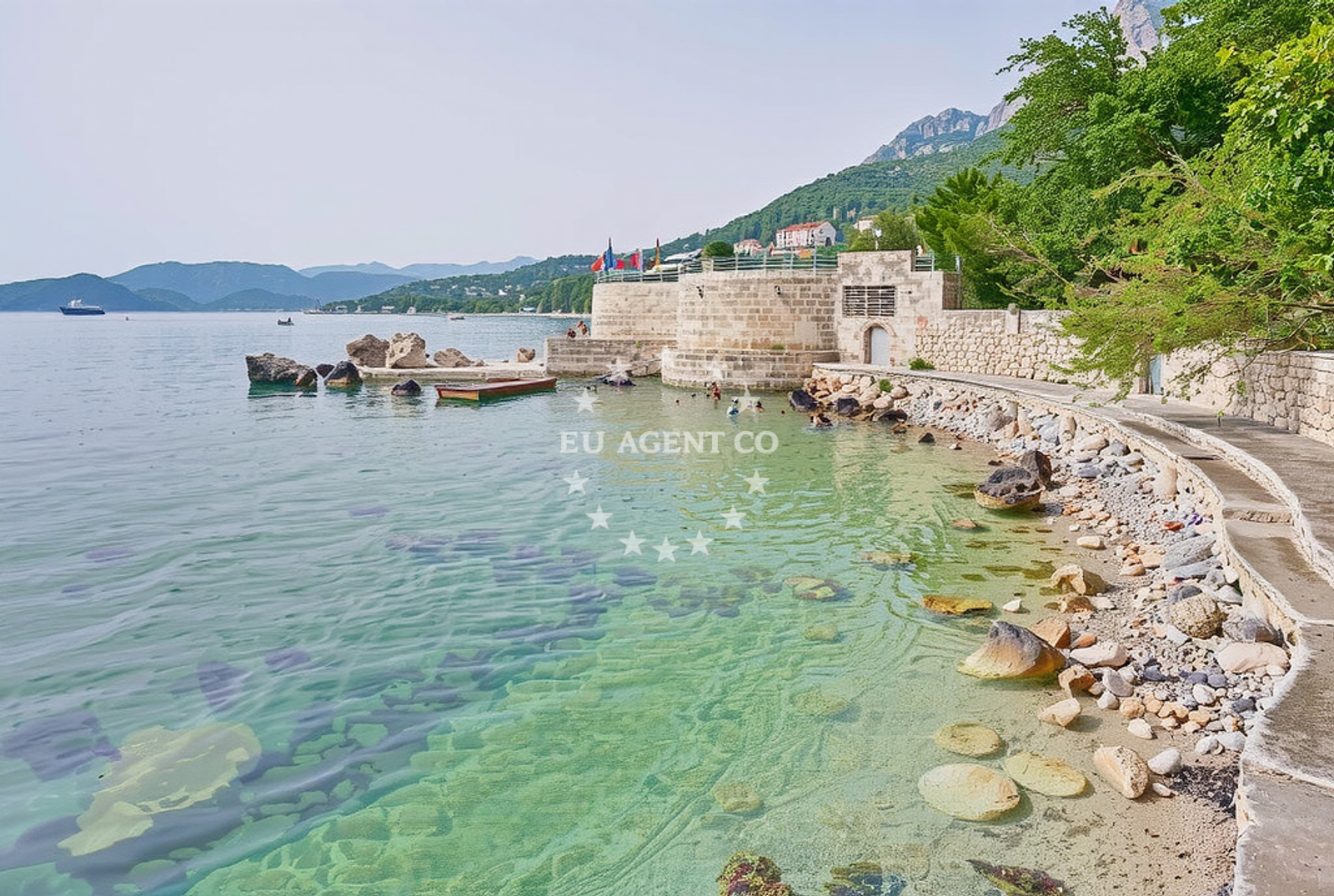 Shoreline and swimming area at Vrane, Plat in Vrane