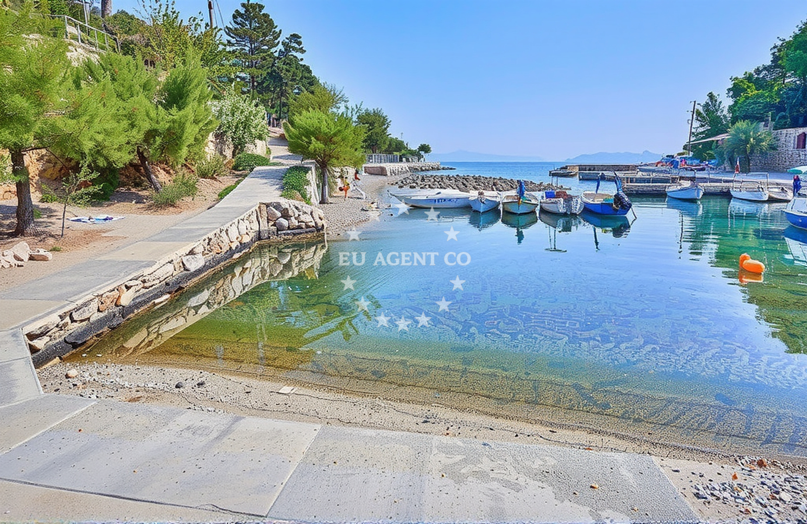 Beach facilities and surroundings at Vrbanj (Hvar): beaches and coves (3) in Vrbanj (Hvar)
