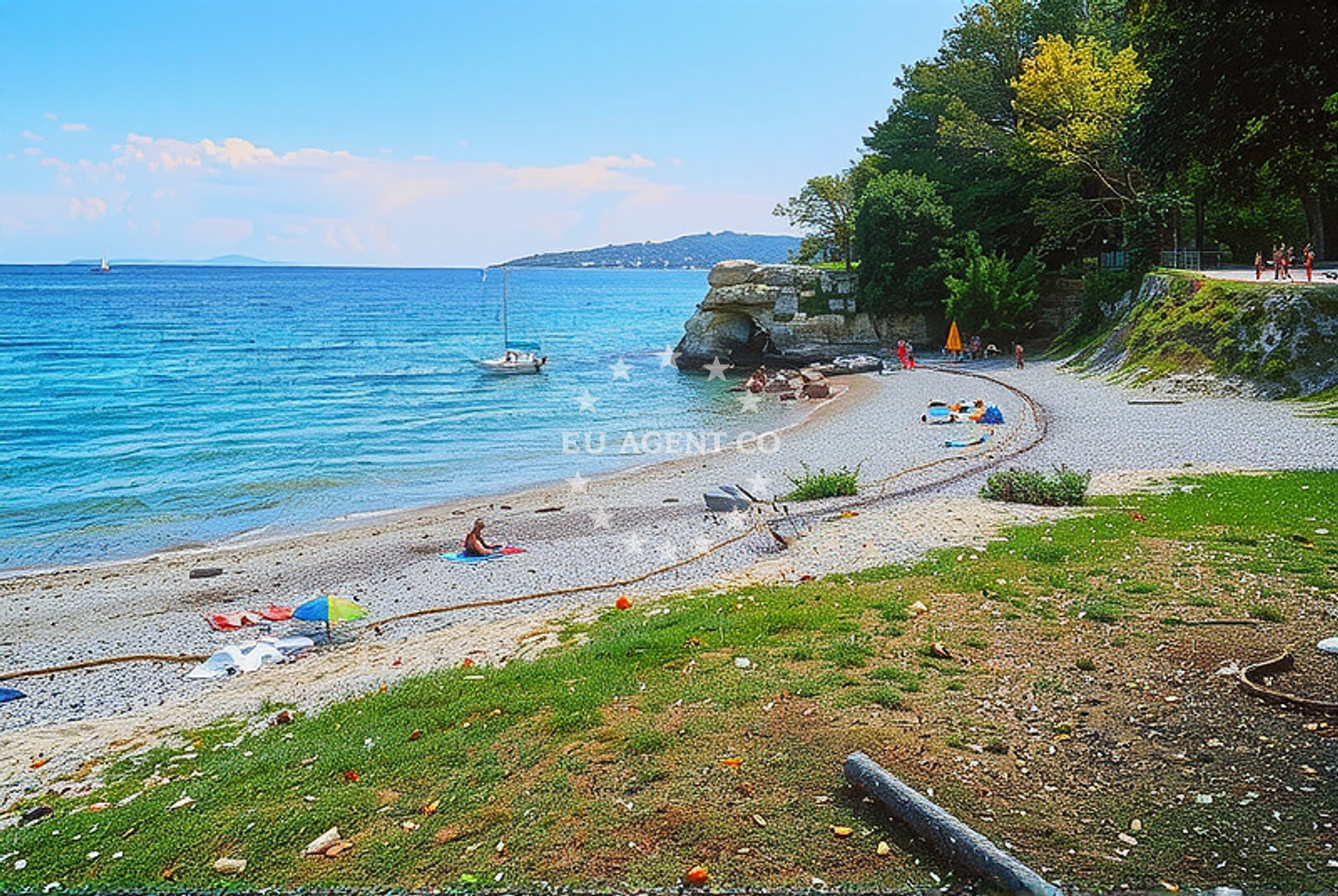 Sea and coastal view of Vrh (Krk): beaches and coves in Vrh (Krk)