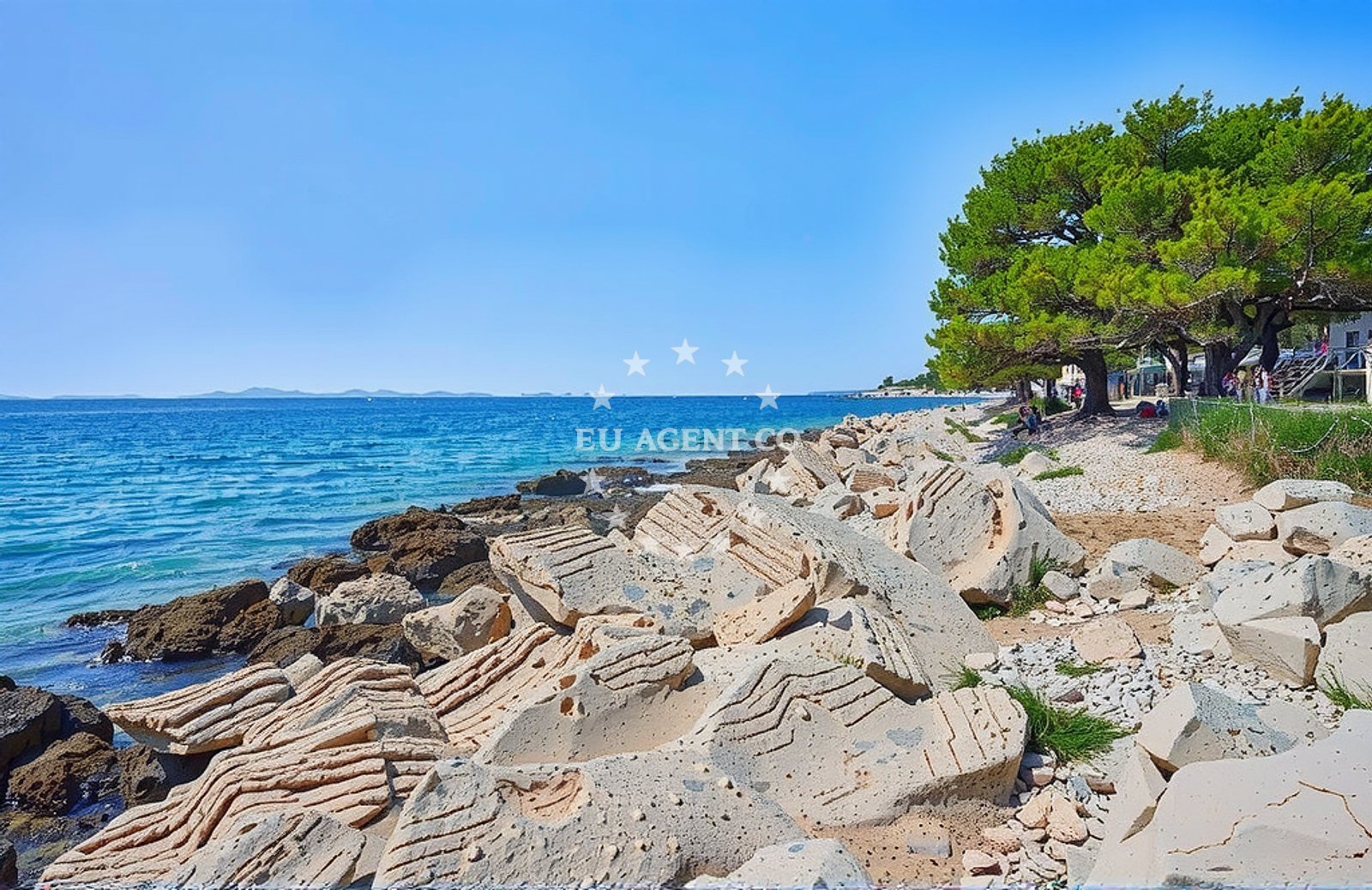 Sea and coastal view of Vršak, Murter (Murter) in Vršak