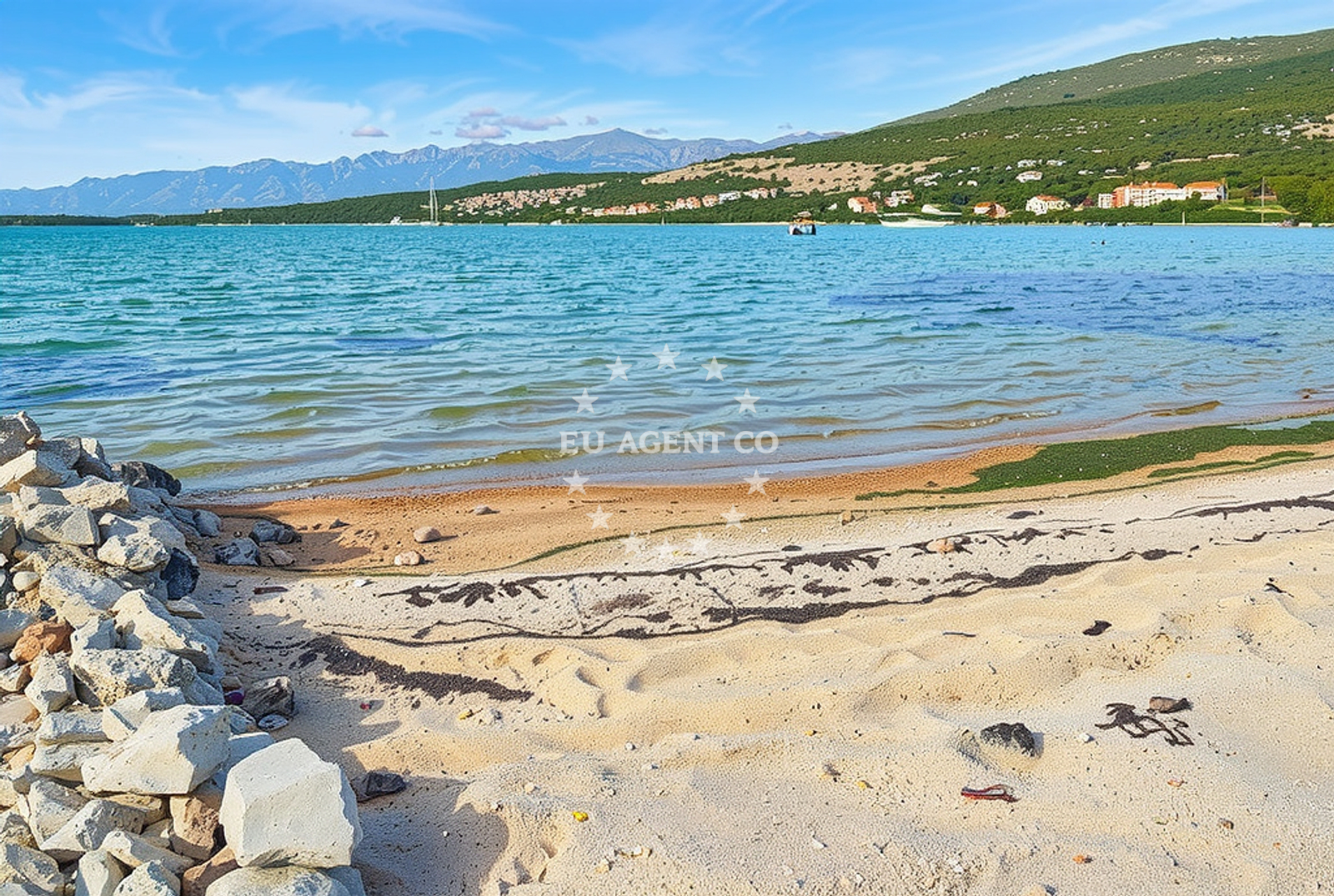 Beach facilities and surroundings at Vrulja, Gornji Karin in Vrulja