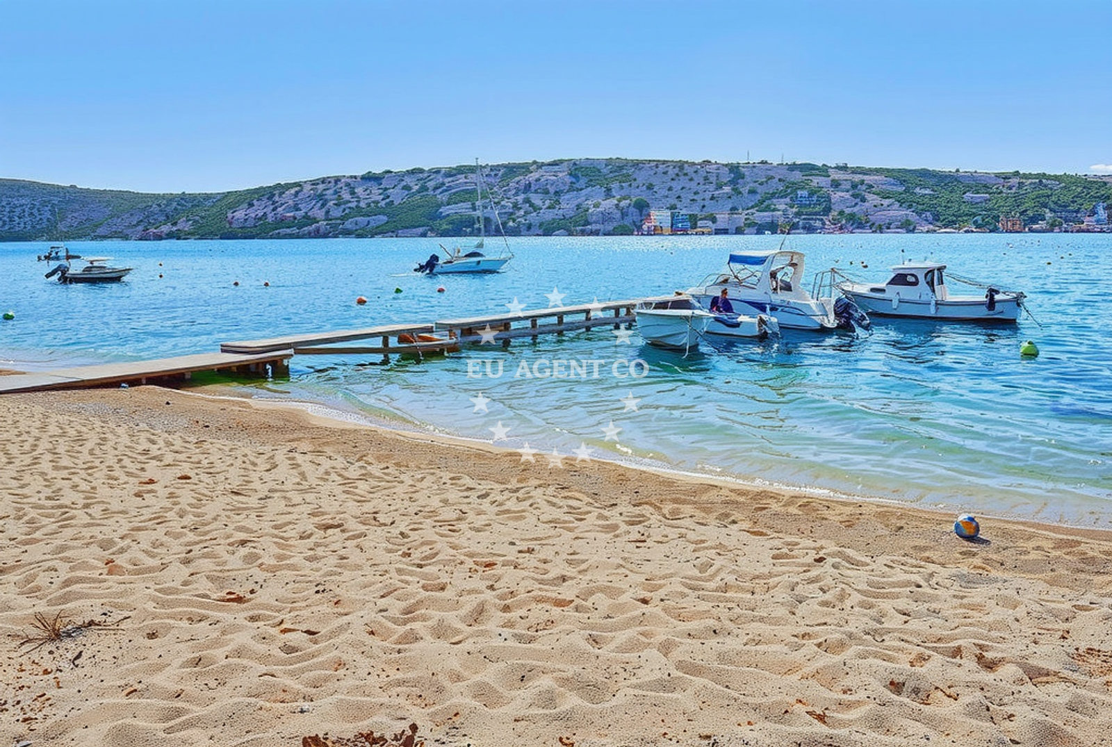 Shoreline and swimming area at Wodenča, Barbat na Rabu (Rab) in Wodenča