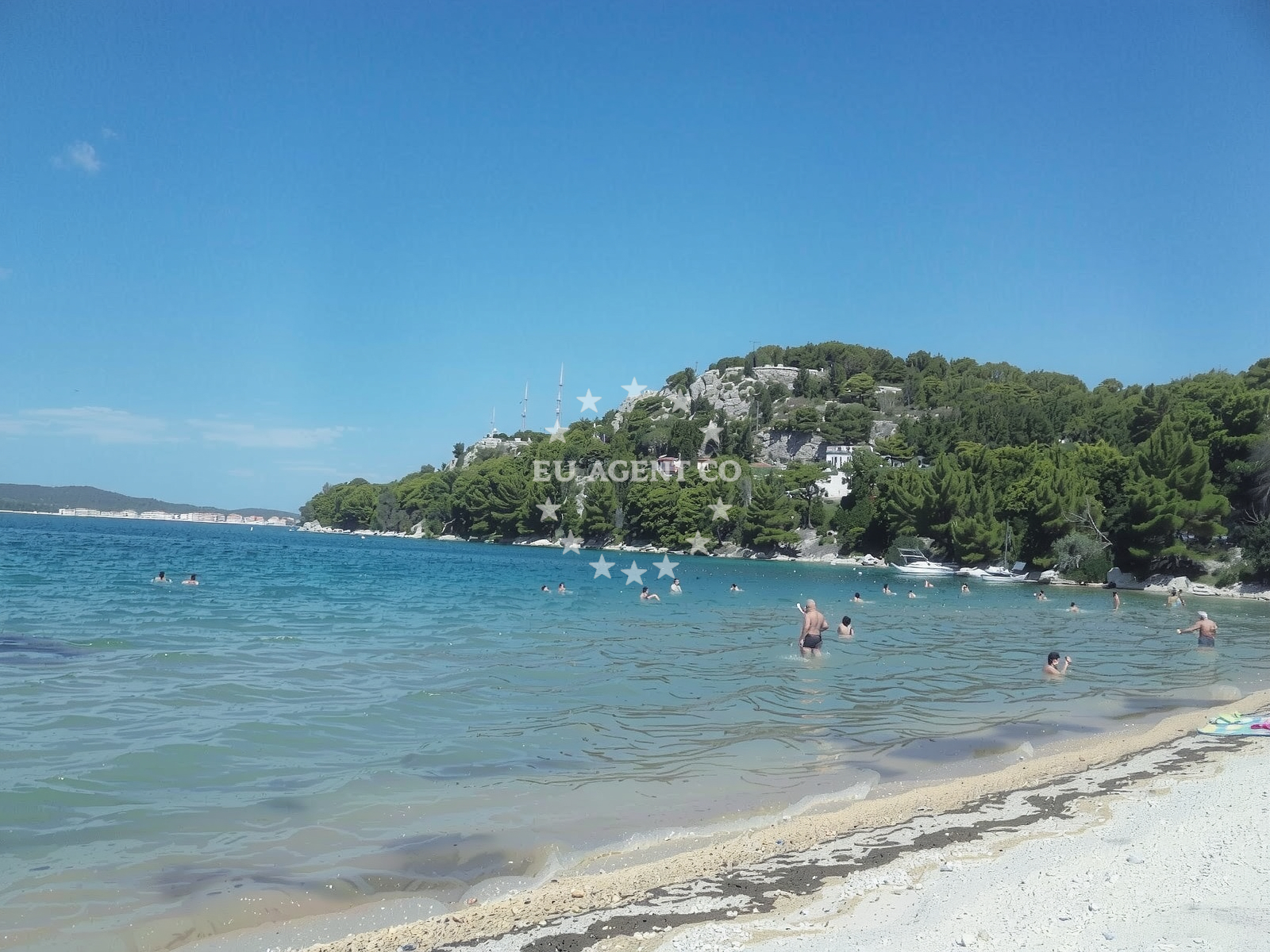 Additional view of Zaboric beach in 17 Put Sike, Zaboric