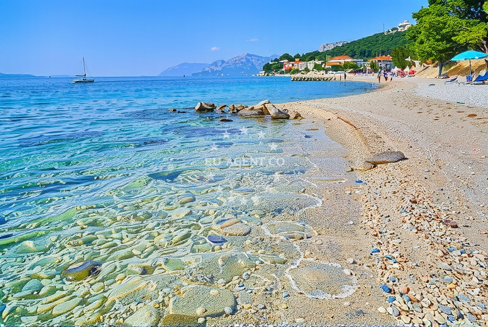 Additional view of Zal beach in Bratuš 18, Promajna