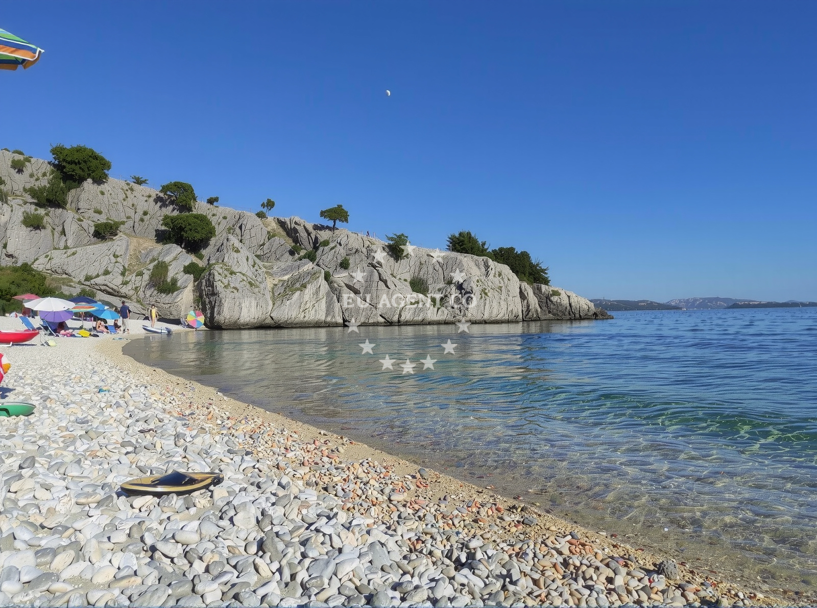 Shoreline and swimming area at Zala beach in Stara Baška 257, Stara Baška
