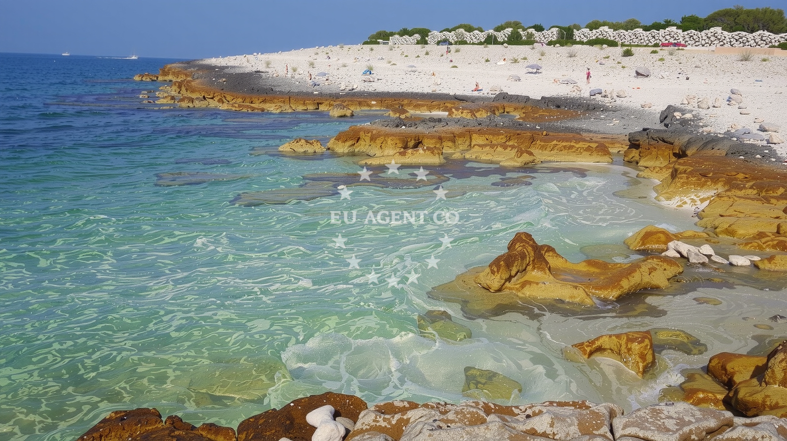 Beach facilities and surroundings at Zaline Beach in Kanica 213 A, Zaglavice