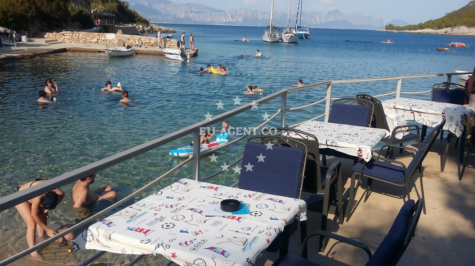 Additional view of Zarace beach in Zastražišće 177, Zastražišće