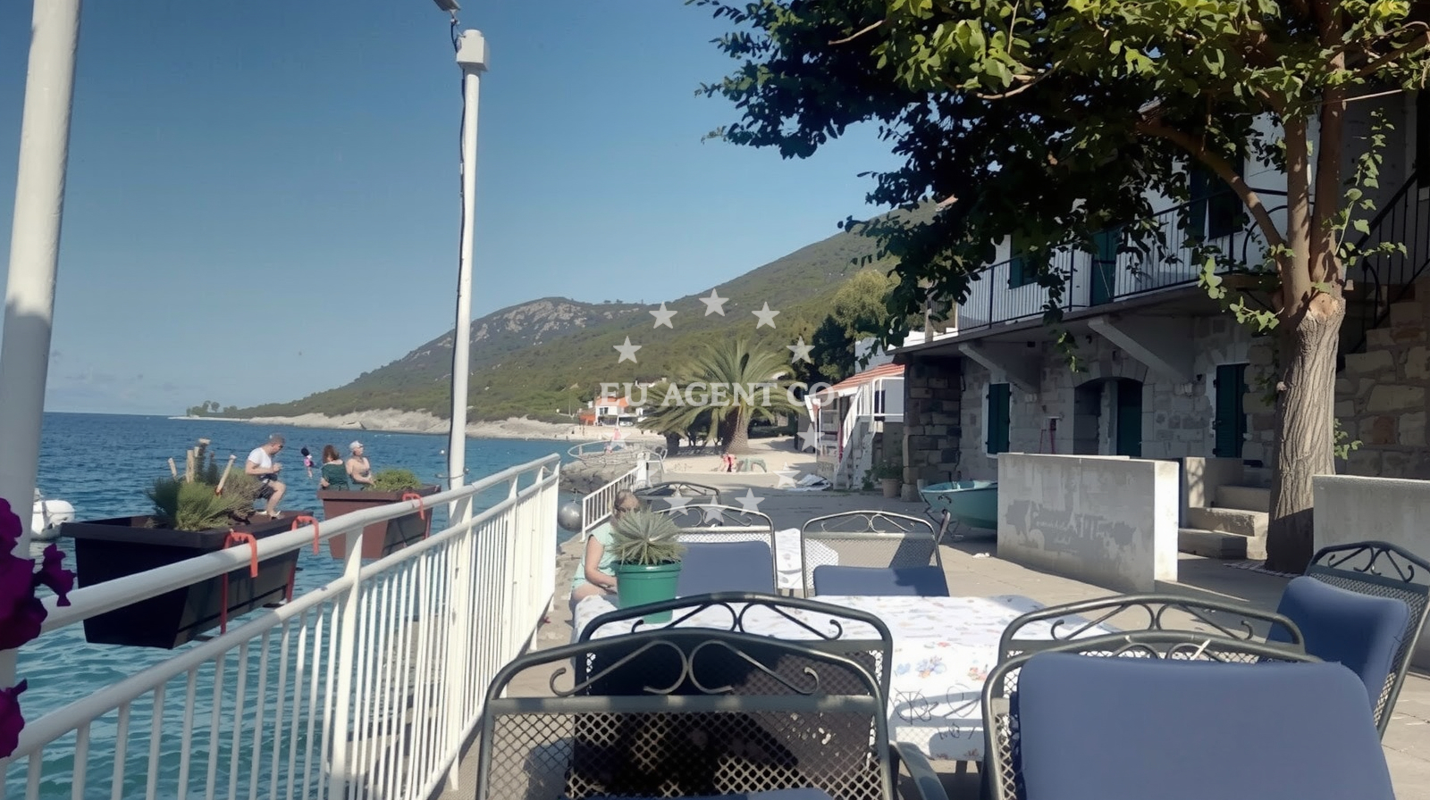 Additional view of Zarace beach in Zastražišće 177, Zastražišće
