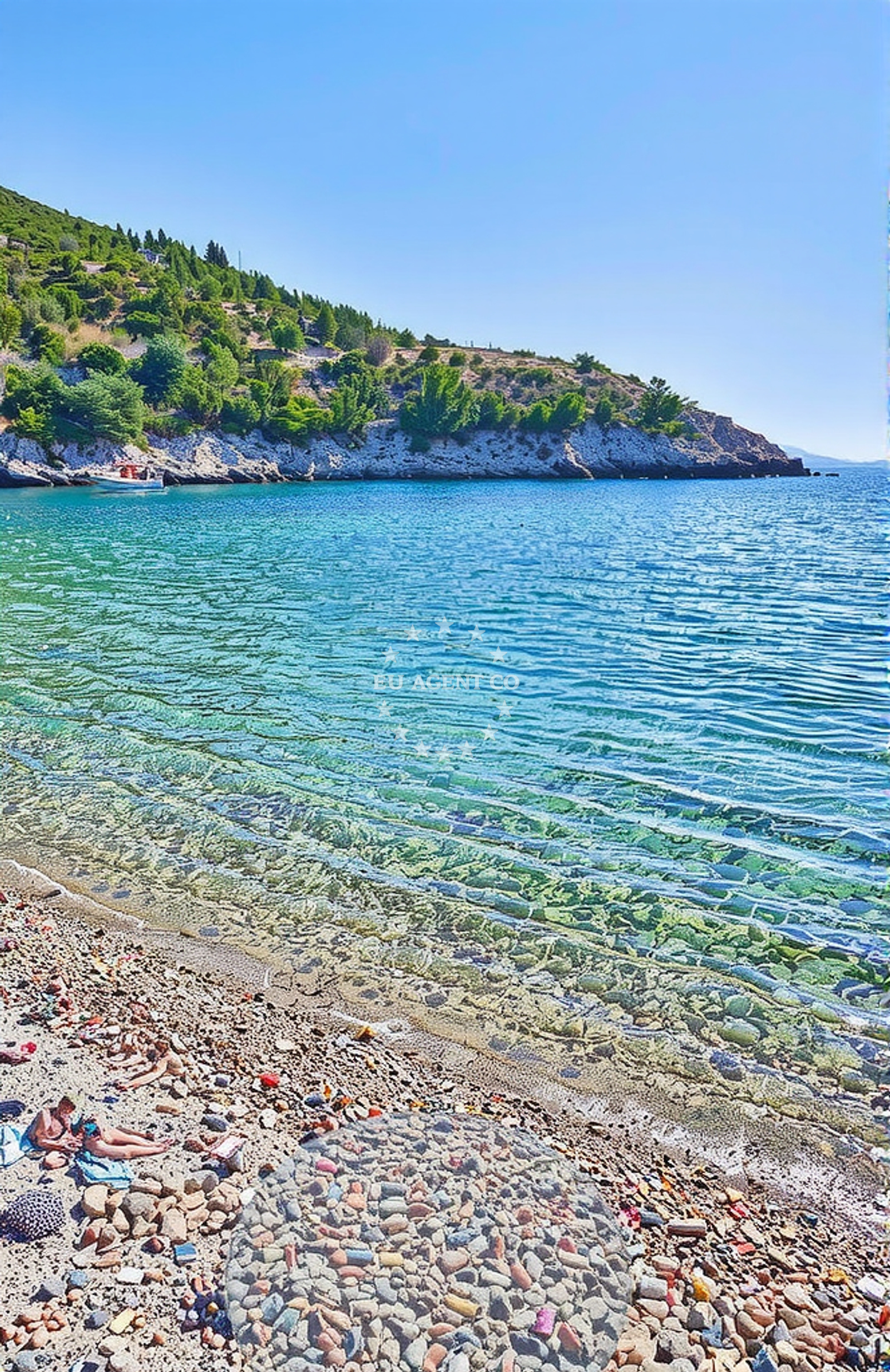 Beach facilities and surroundings at Zaraće (Hvar): beaches and coves (4) in Zaraće (Hvar)