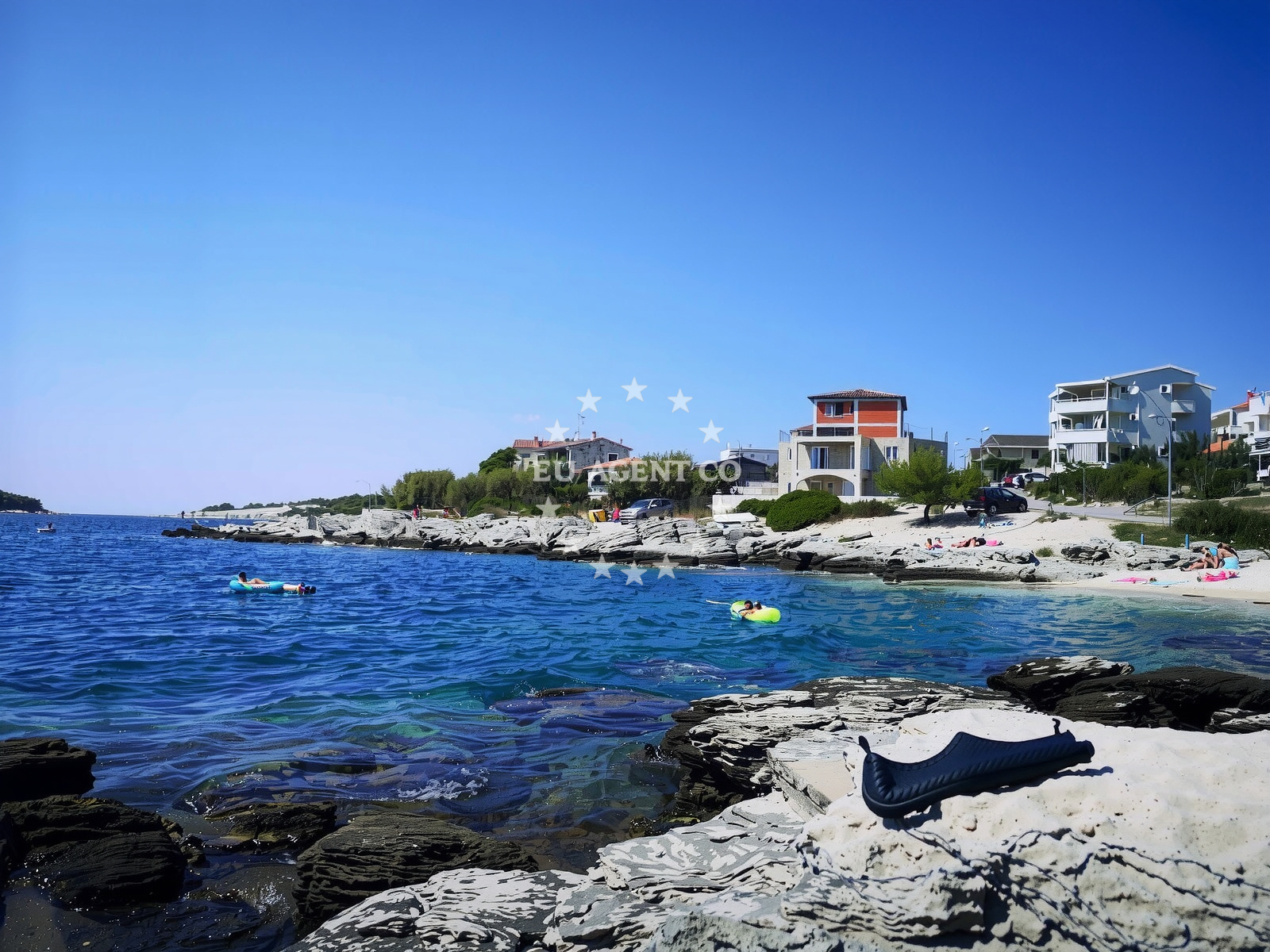 Additional view of Zecevo beach in 2 Rtić, Zečevo