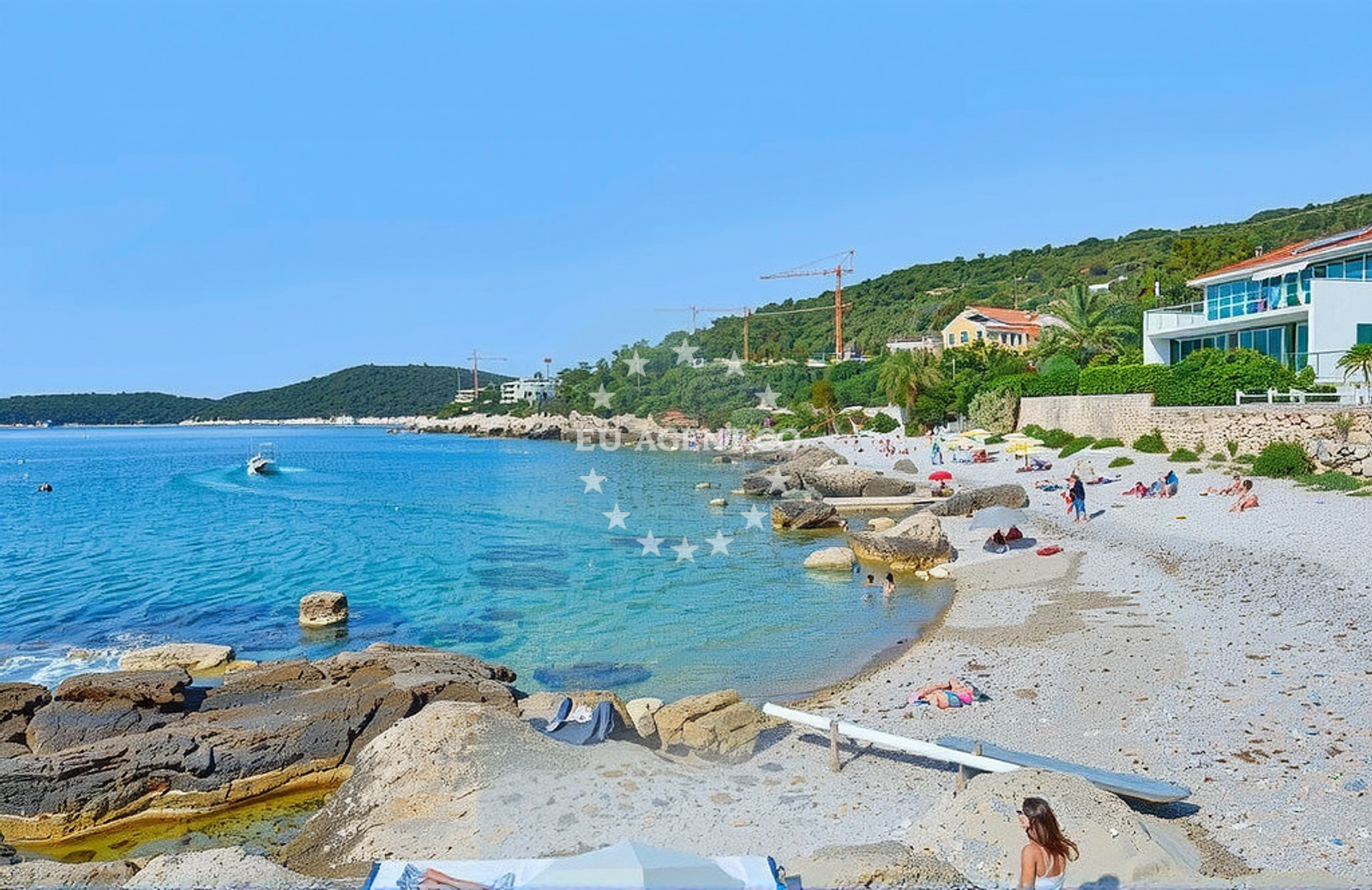 Shoreline and swimming area at Ženka, Milna (Vis) in Ženka