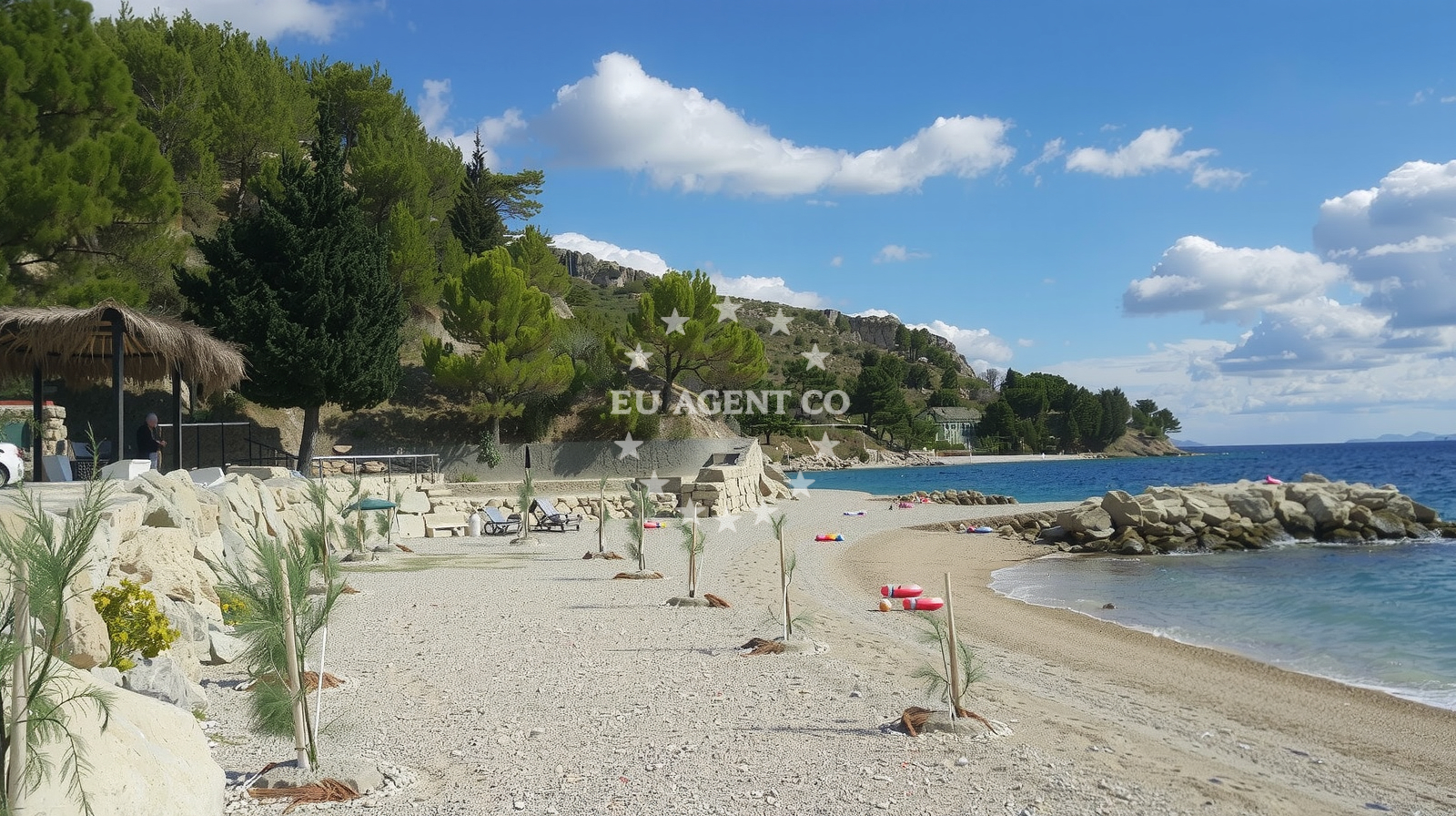 Shoreline and swimming area at Zicova Riva beach in Ivašnjak I, Lokva Rogoznica