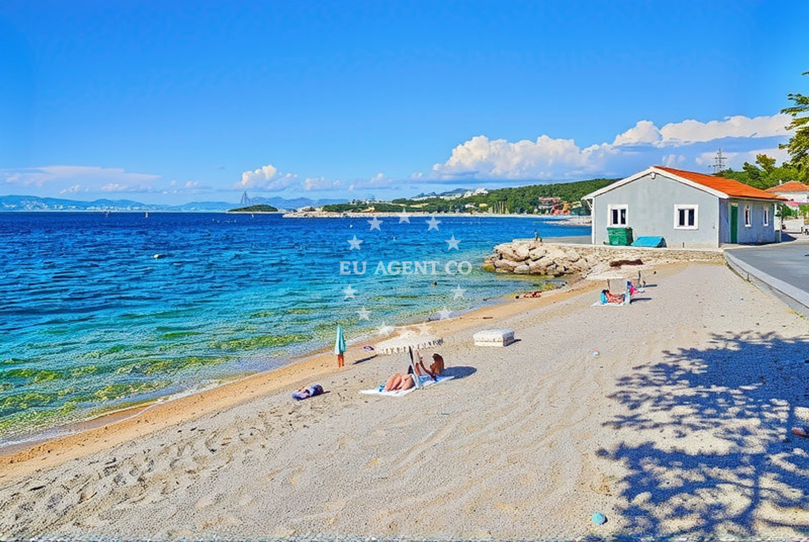 Overview of Zidarici beach in 16 Riječka ulica, Malinska