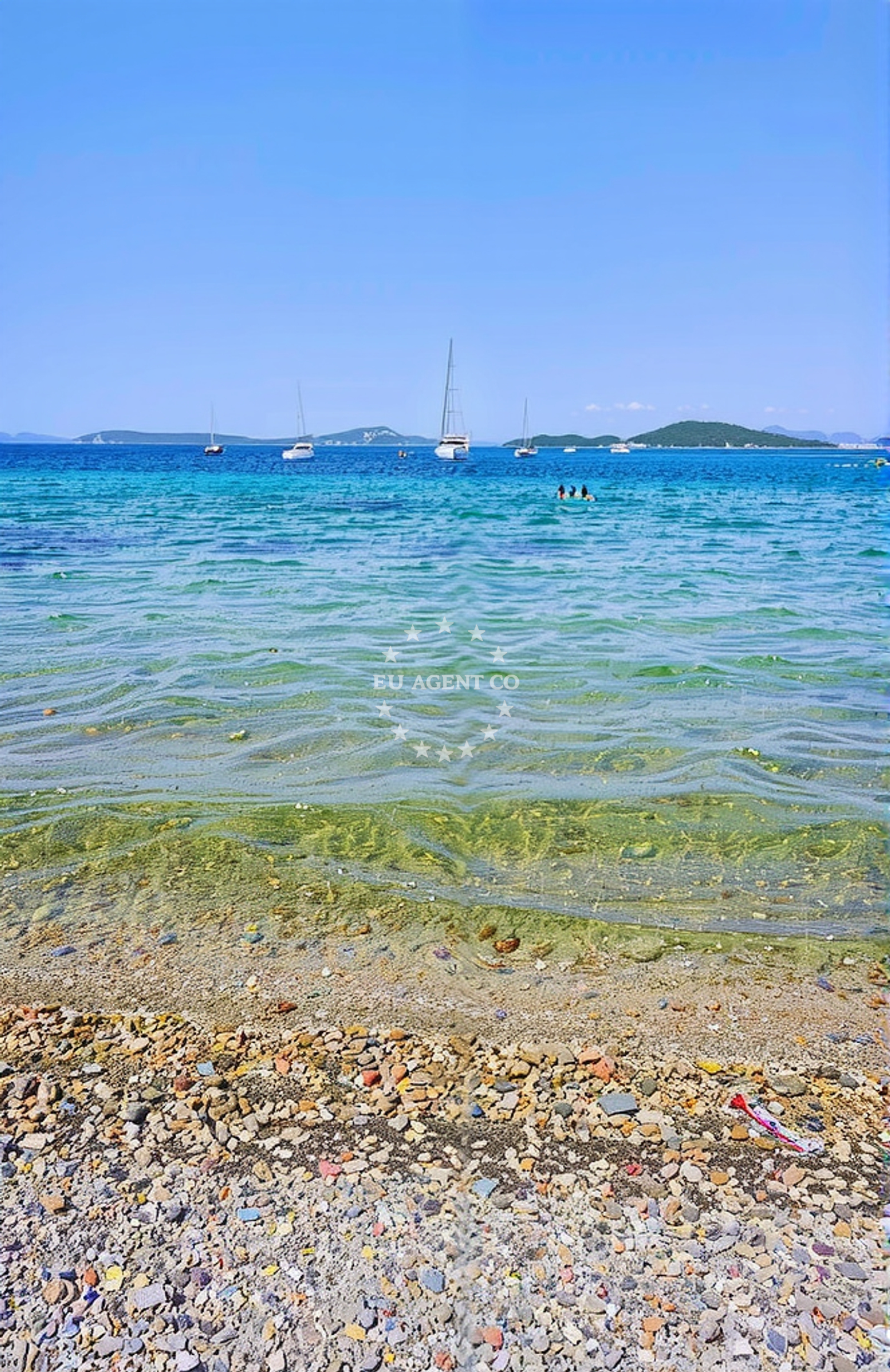 Additional view of Zlarin (Zlarin): beaches and coves (17) in Zlarin (Zlarin)