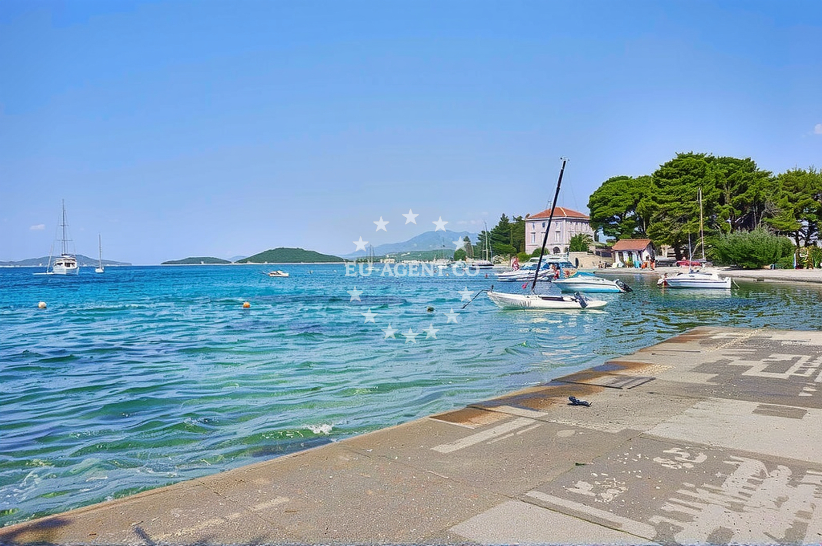 Additional view of Zlarin (Zlarin): beaches and coves (17) in Zlarin (Zlarin)