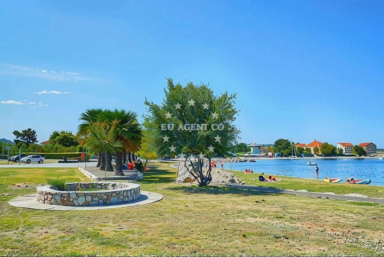 Beach facilities and surroundings at Zlatna luka, Sukošan in Zlatna luka