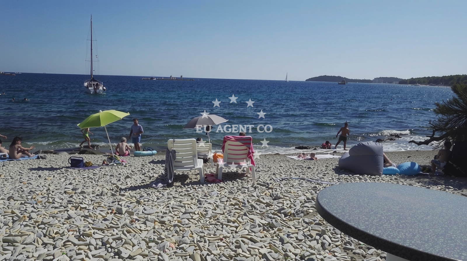 Sea and coastal view of Zlatna uvala in L. Adamovića bb, Rovinj