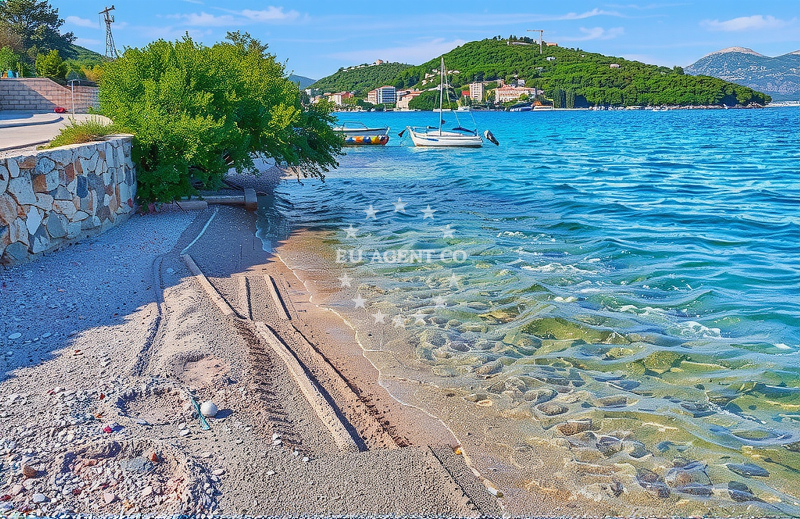 Beach facilities and surroundings at Žrnovska Banja istok, Žrnovo (Korčula) in Žrnovska Banja istok