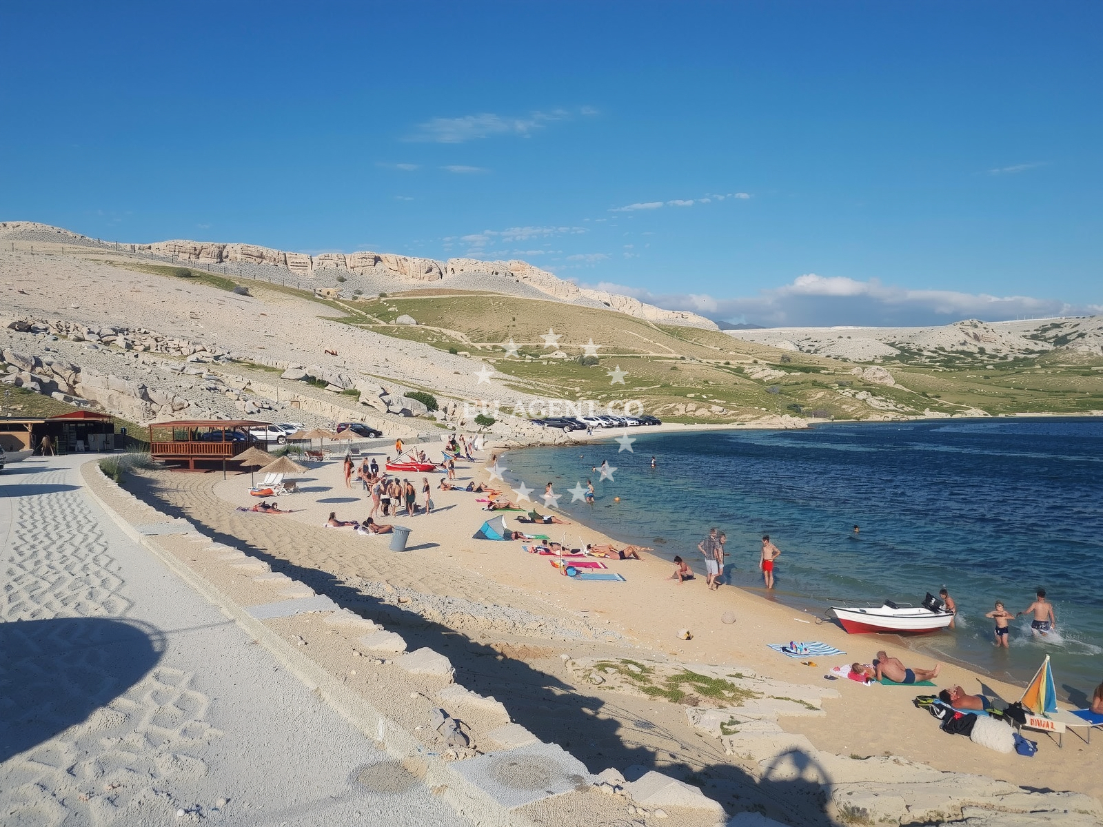 Sea and coastal view of Zubovici beach in Greda 4, Zubovići