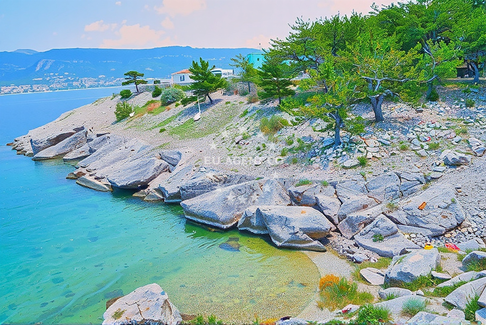 Overview of Županje (Krk): beaches and coves (3) in Županje (Krk)