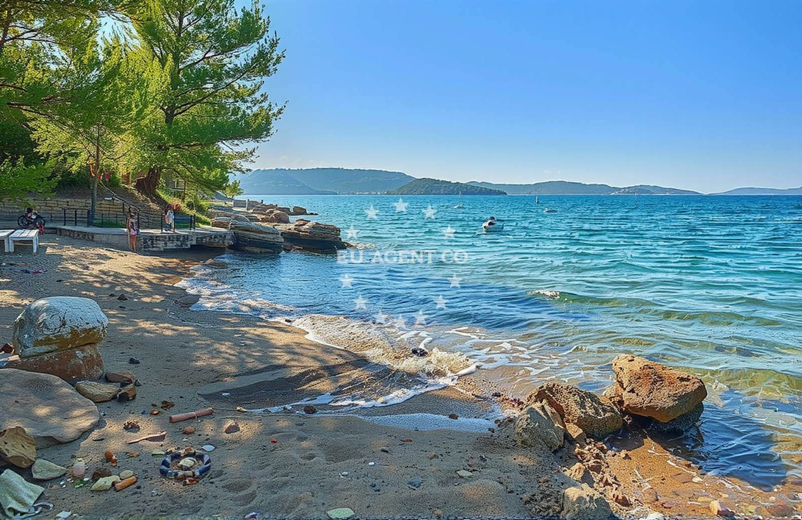 Additional view of Zverinac (Zverinac): beaches and coves (6) in Zverinac (Zverinac)
