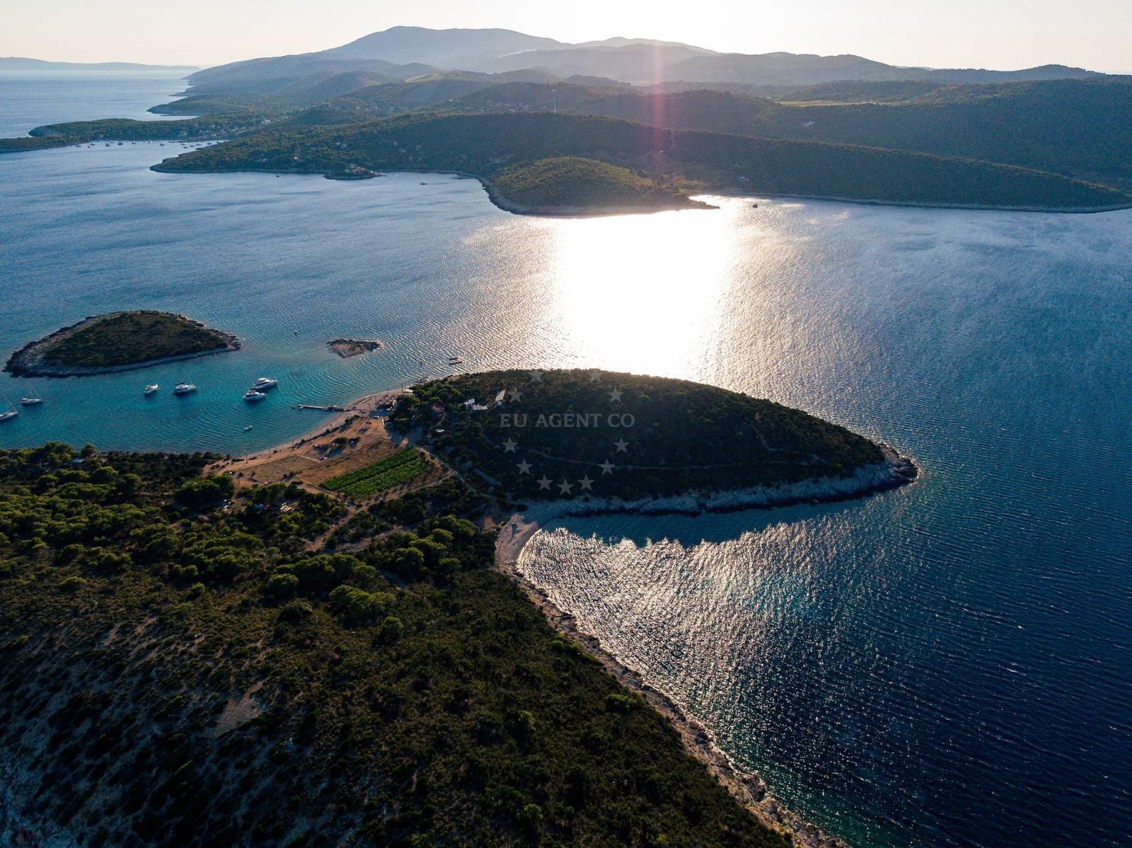 Additional view of Konoba Budikovac buoys buoy field in Buoy field on the island Budikovac Veli, Central Dalmatia, Croatia photo 16