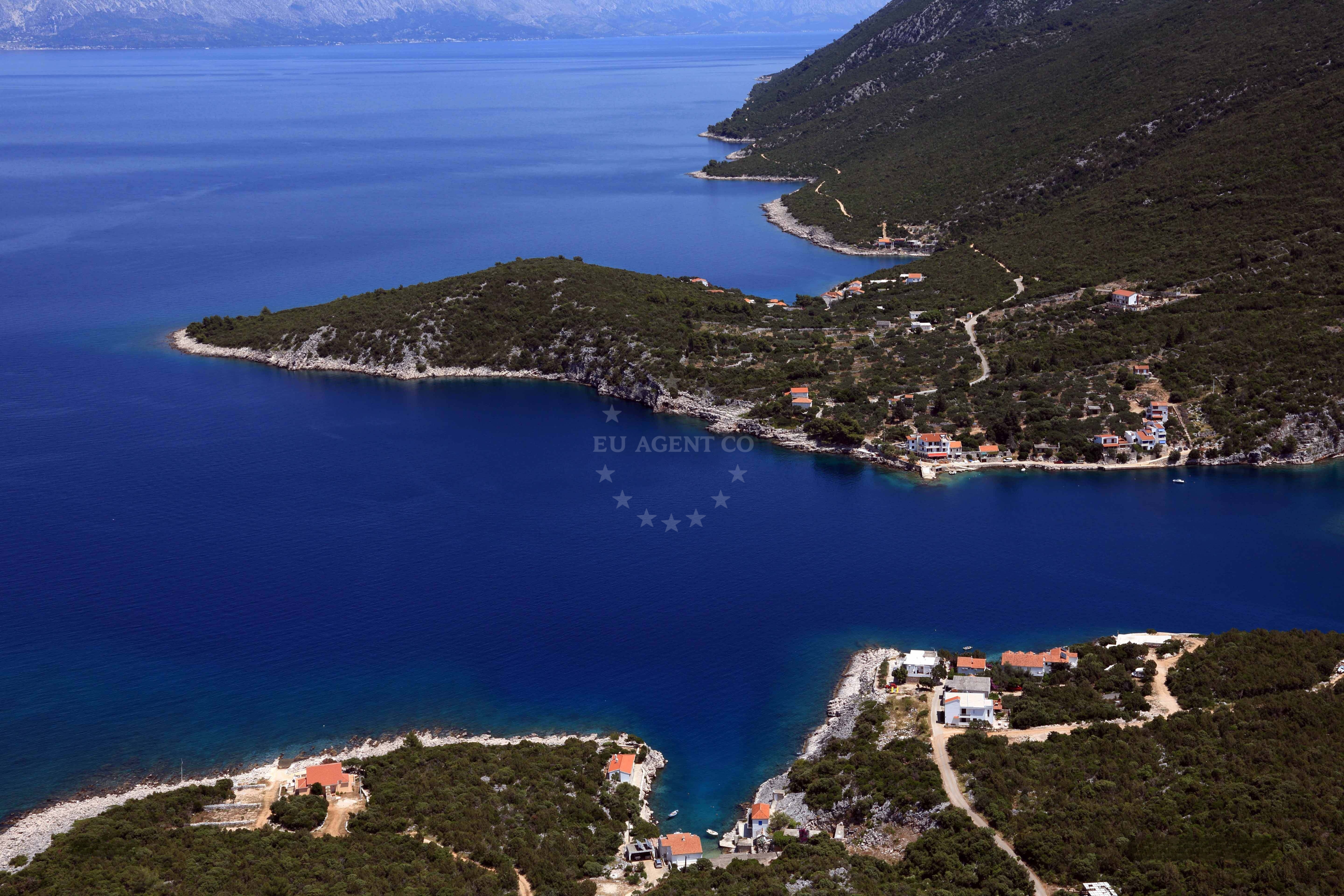 Additional view of Restaurant Preza quay buoy field in Quay in Pokrivenik on the island Hvar, Central Dalmatia, Croatia photo 10