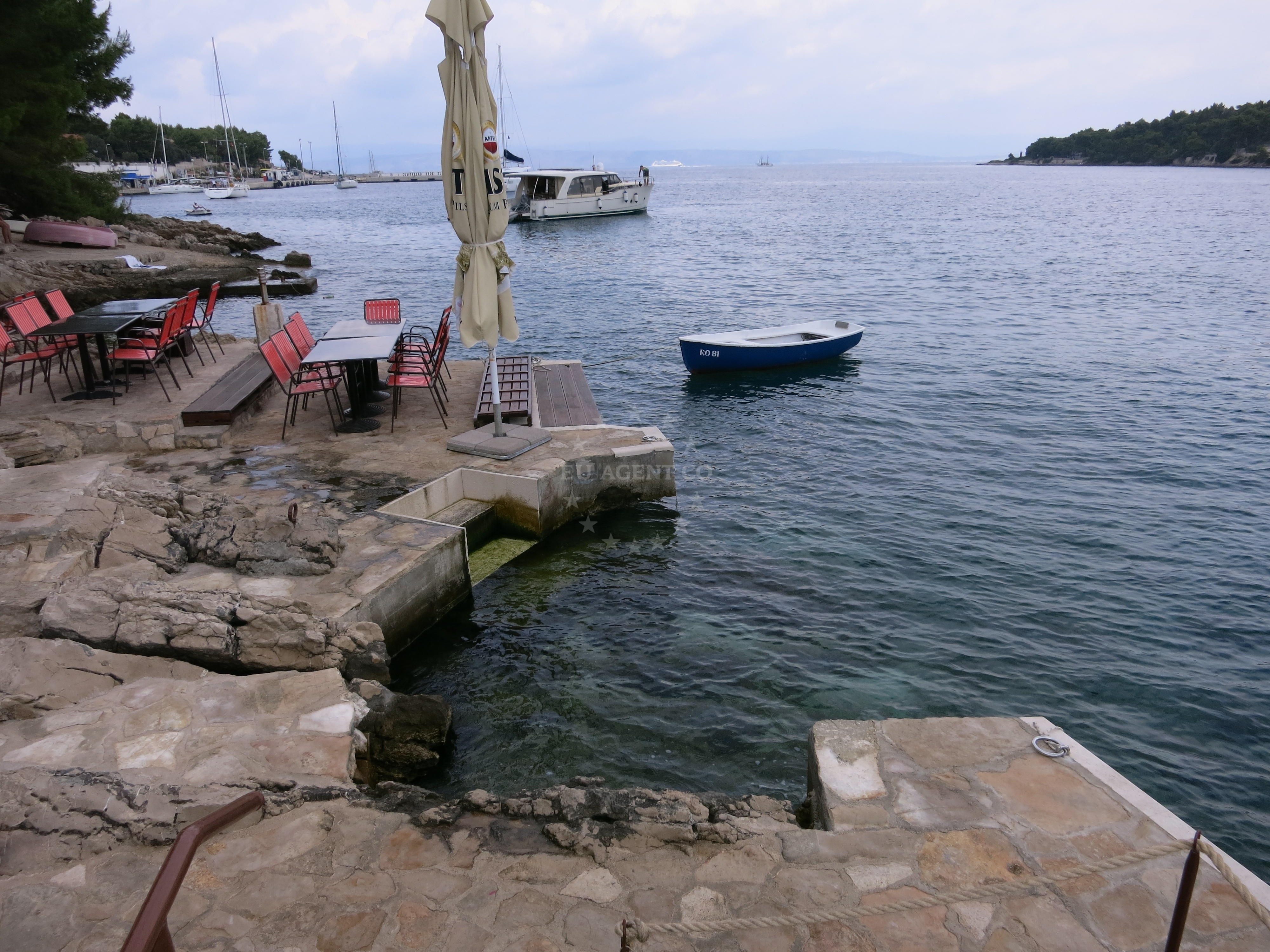 Pasarela Restaurant Jetty in Rogac, Šolta, Croatia
