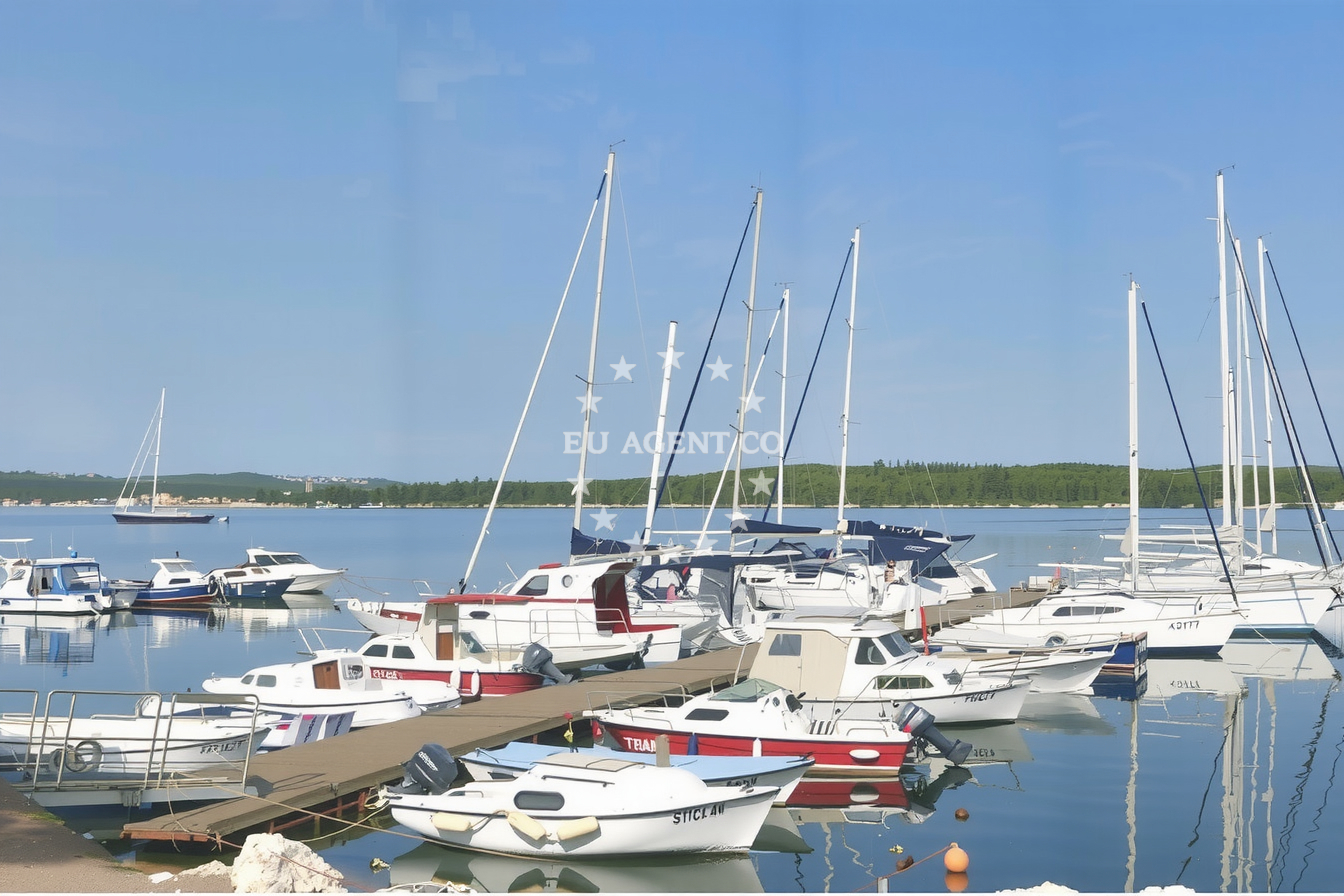 Additional view of Quay buoy field in Quay in Červar Porat, Istria and Kvarner, Croatia photo 9