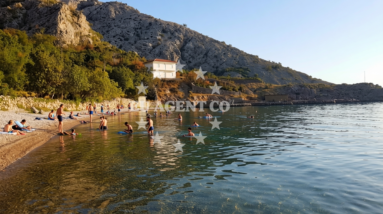 Plaza Vranjak Beach visible from Veli Vranjak Quay