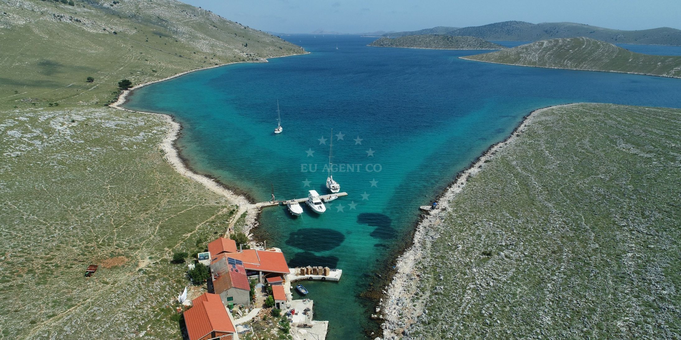 Konoba Beban jetty in Lopatica Bay, Kornat, Croatia