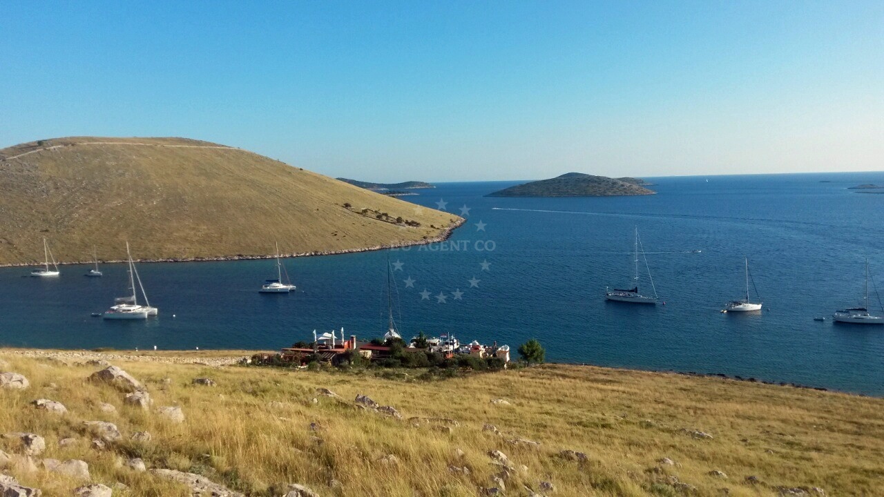 Core Lounge Bar & Restaurant buoys in Vrulje, Kornat, Croatia