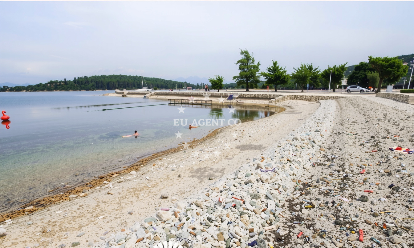 Additional view of Mali Ždrelac buoy field in Jetty in Ždrelac on the island Pašman, North Dalmatia, Croatia photo 6