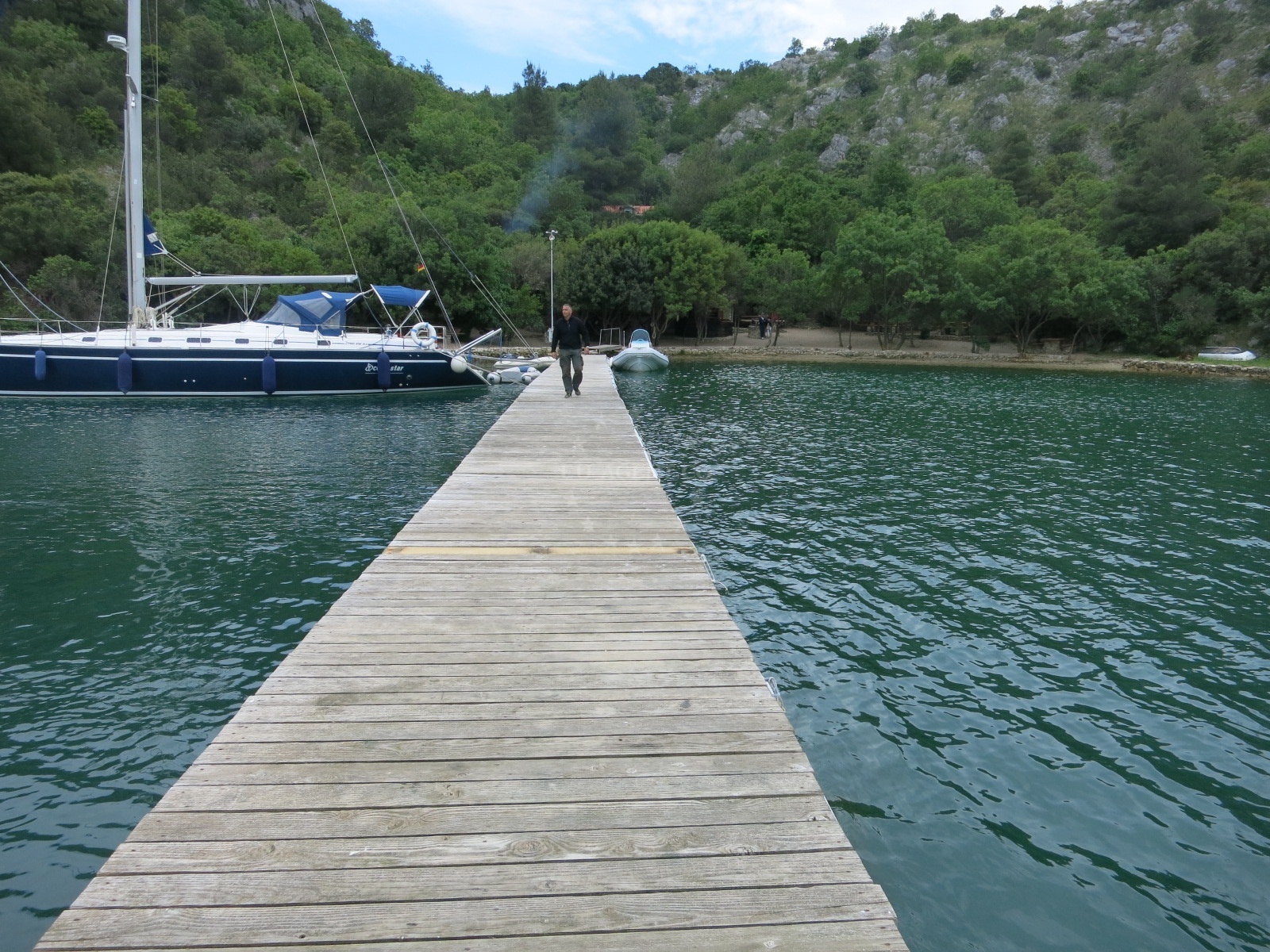 View of Konoba Vidrovača restaurant near the jetty in Skradin