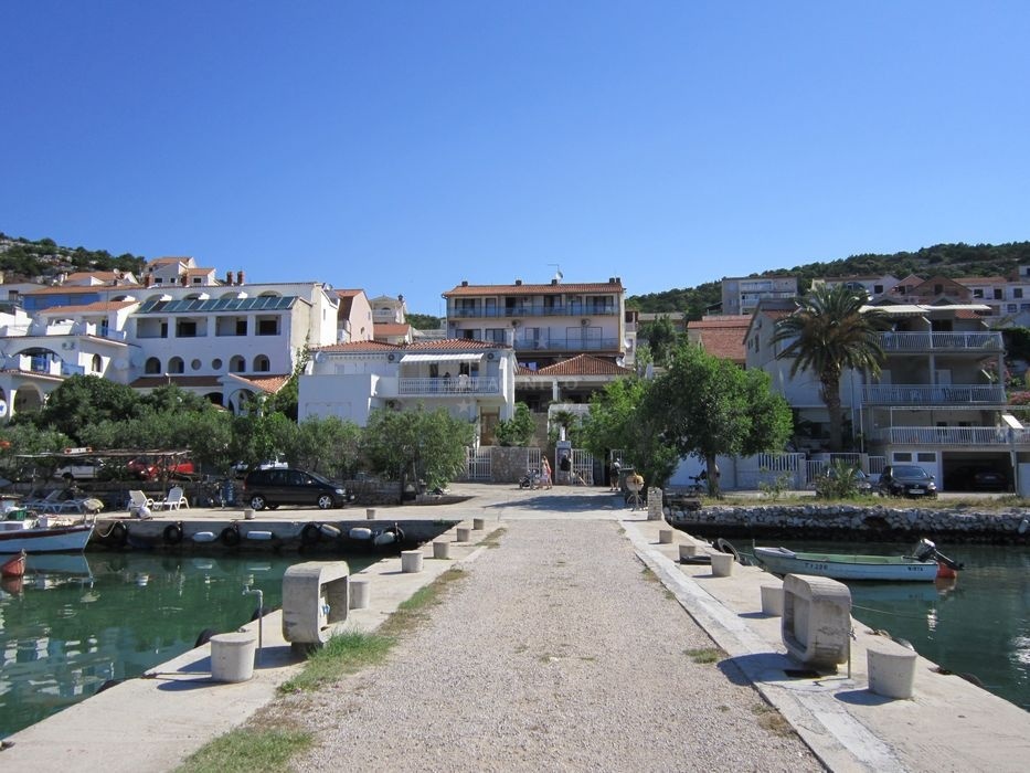 Wet berths and slipway at Pension Nikola Jetty
