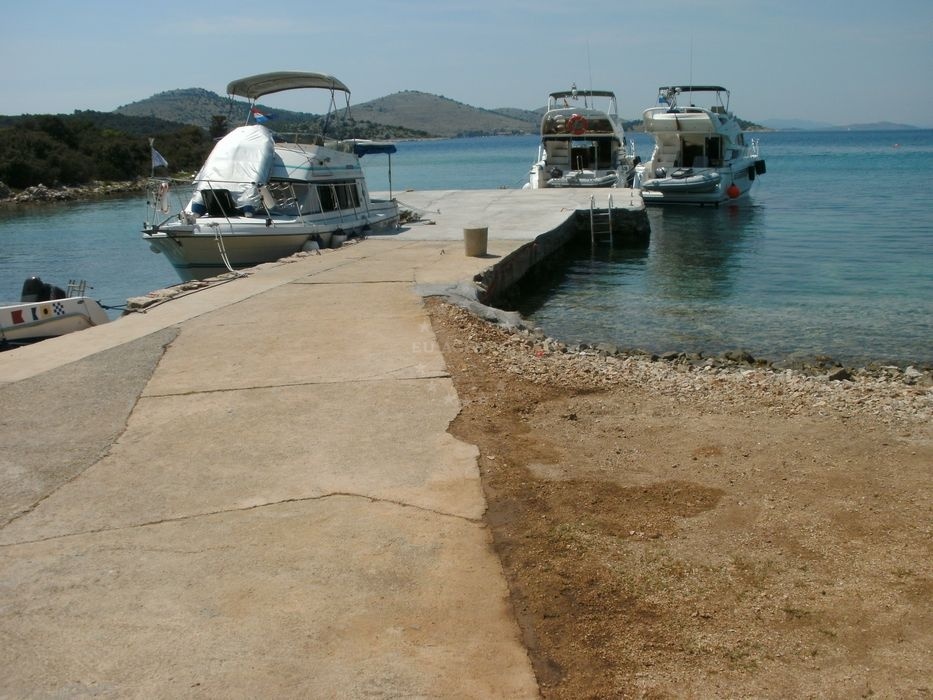 Sunset view from Konoba Bain Jetty, Strunac, Žut, Croatia